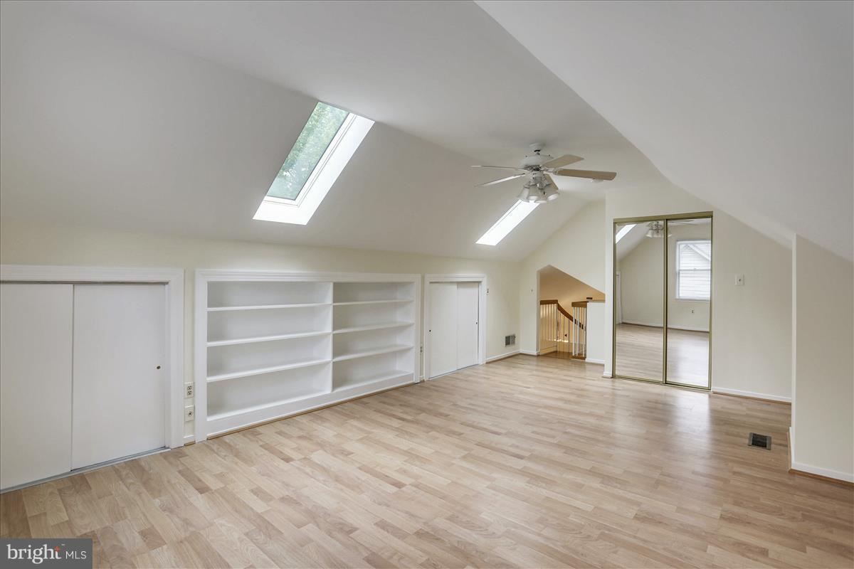 10046 Pratt Place Silver Spring, MD 20910 - Photo 22 of 28 Bedroom