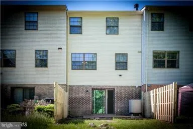 $2,500 | 32 Golden Hill Court, Catonsville, MD 21228