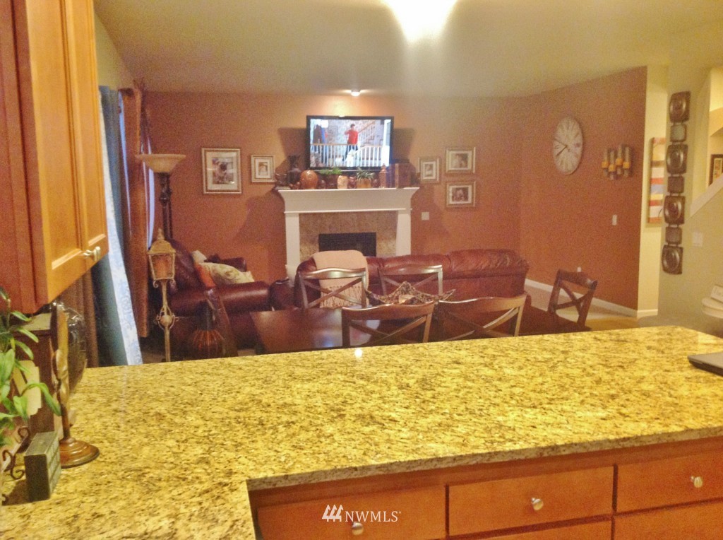 22604 37th Avenue Southeast Bothell, WA 98021 - Photo 7 of 19