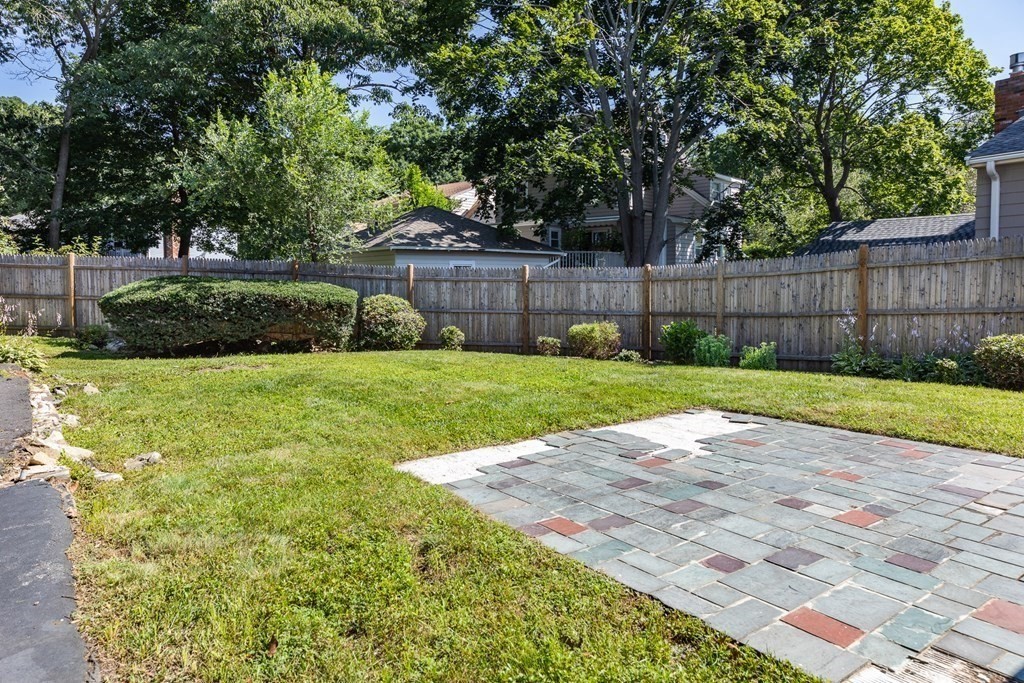 7 Arbutus Road Swampscott, MA 01907 - Photo 26 of 29 Gallery Image 26