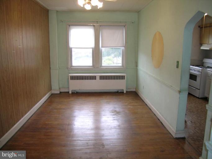 4299 Falls Road Baltimore, MD 21211 - Photo 6 of 17 Dining Room