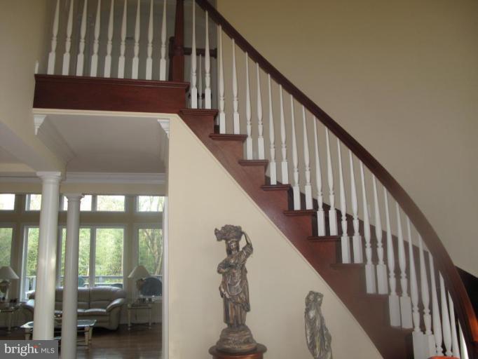 3701 Hummer Road Annandale, VA 22003 - Photo 3 of 15 Staircase