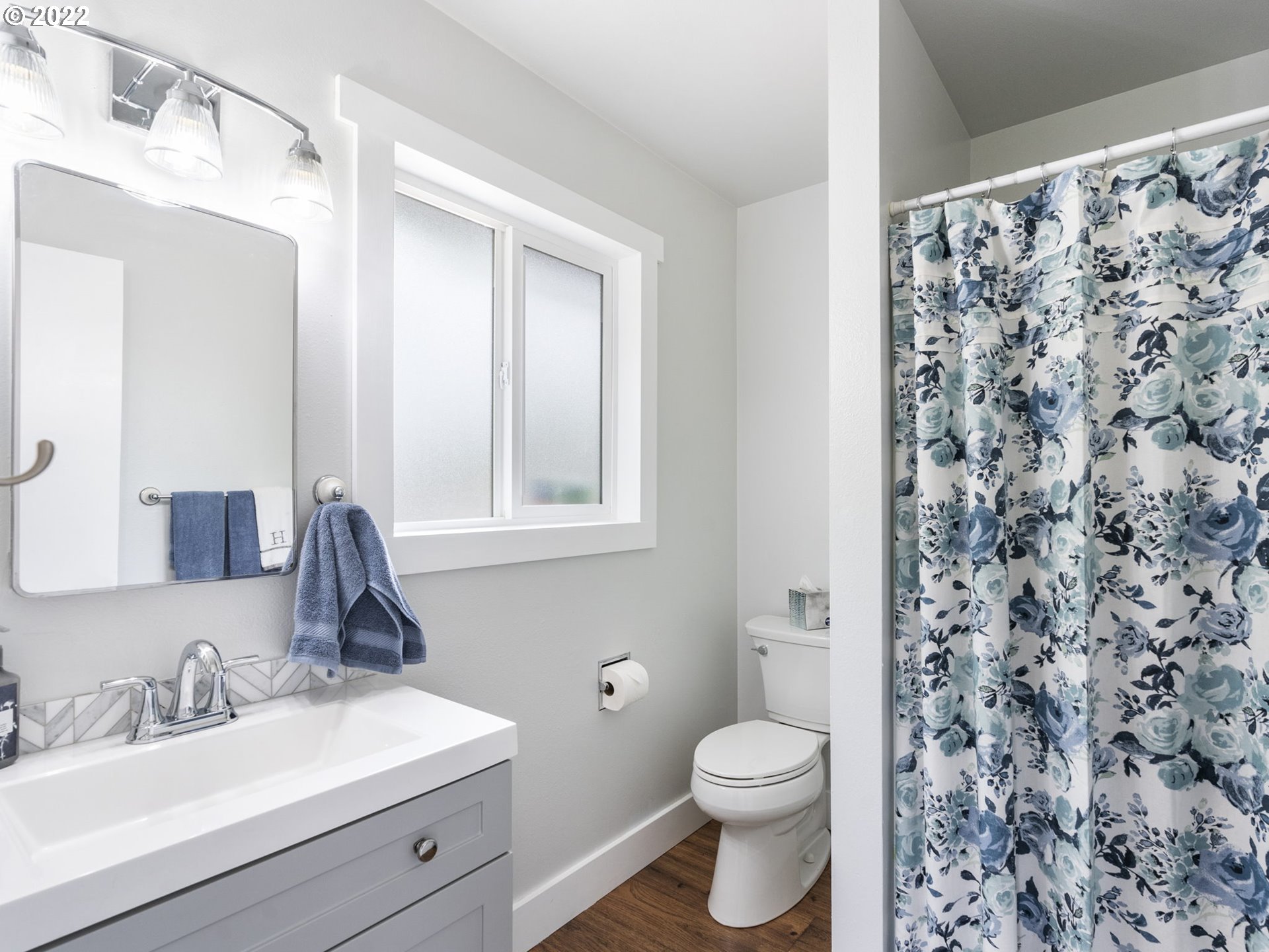 9105 Southwest View Terrace Tigard, OR 97224 - Photo 11 of 32 Gallery Image 11