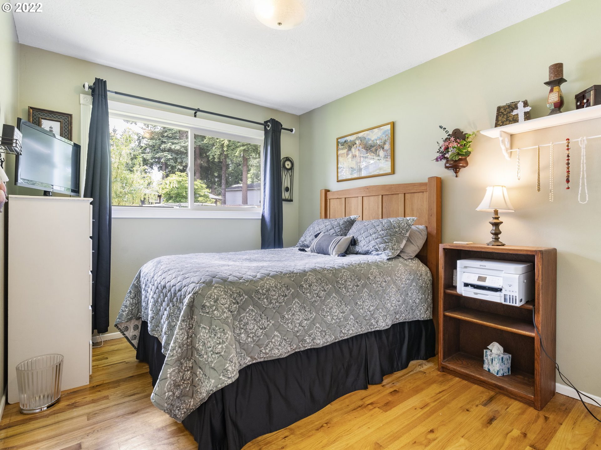 9105 Southwest View Terrace Tigard, OR 97224 - Photo 14 of 32 Gallery Image 14