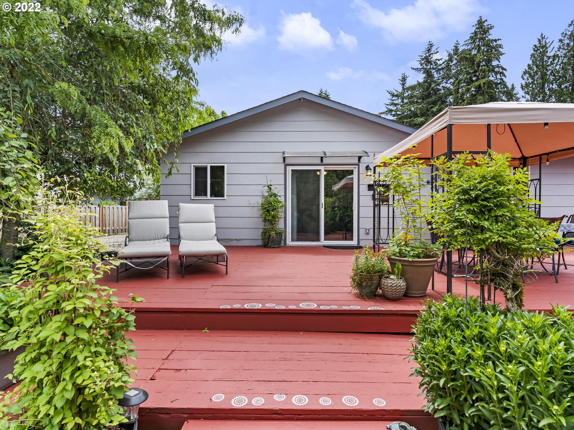 9105 Southwest View Terrace Tigard, OR 97224 - Photo 23 of 32 Gallery Image 23