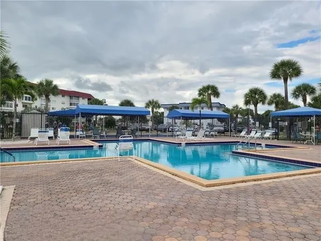 $150,000 | 4750 Northwest 22nd Court, Unit 420, Lauderhill, FL 33313