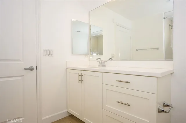 $6,900 | 12510 West Fielding Circle, Unit 1, Playa Vista, CA 90094