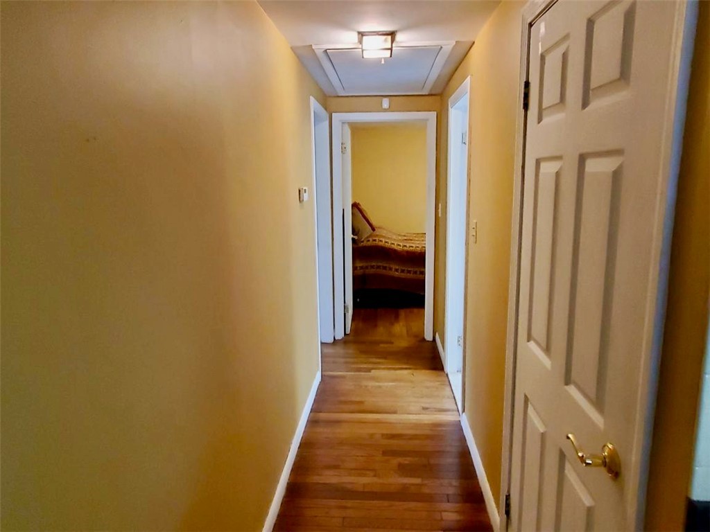 1034 Stafford Road Tiverton, RI 02878 - Photo 8 of 23 Gallery Image 8
