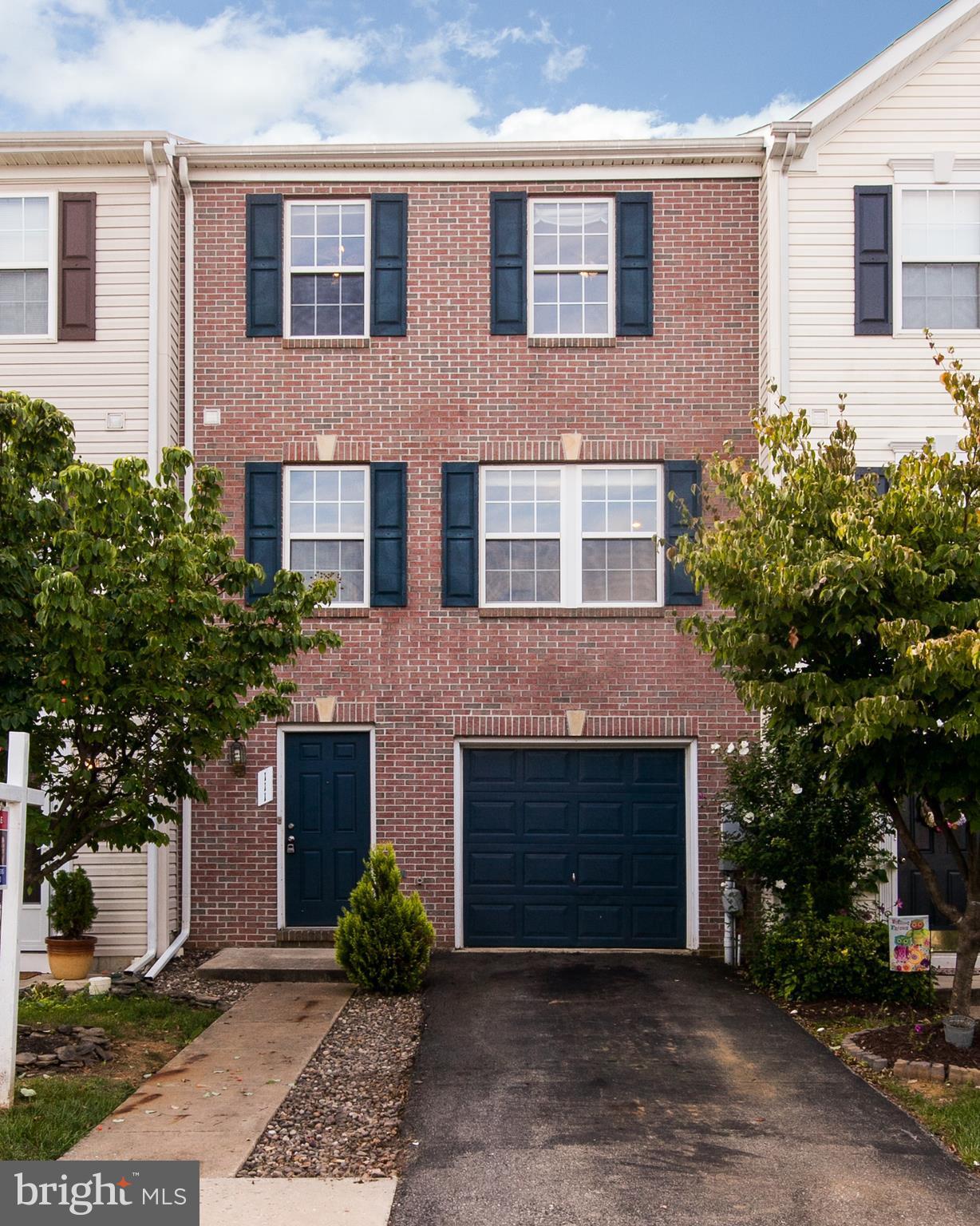 111 Eagles Ridge Smithsburg, MD 21783 - Photo 1 of 30 Exterior (Front)