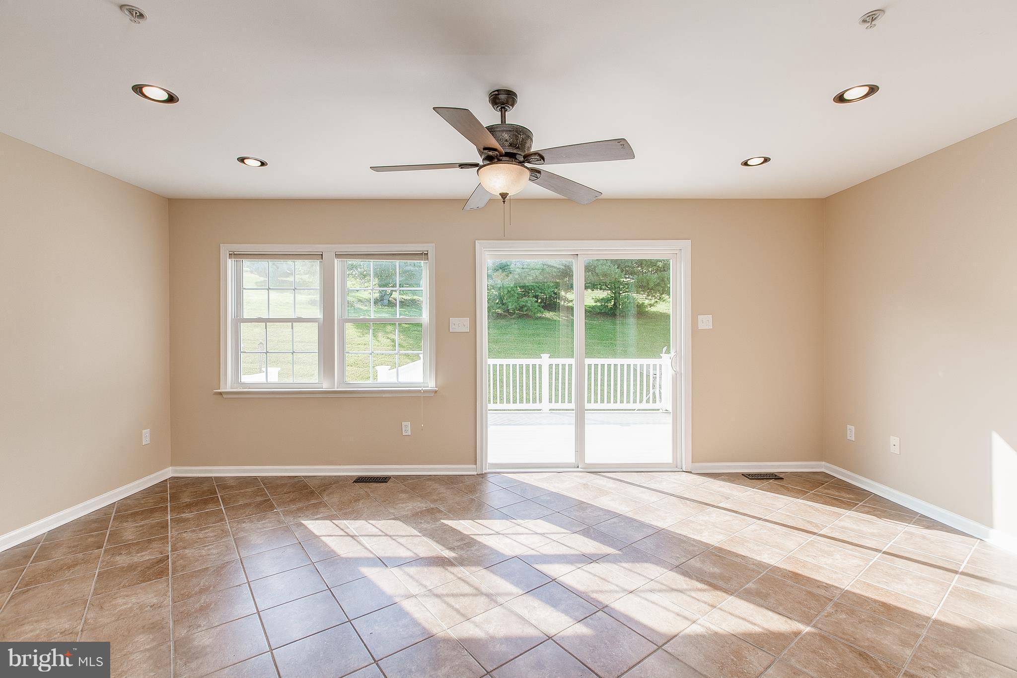 111 Eagles Ridge Smithsburg, MD 21783 - Photo 15 of 30 Interior (General)