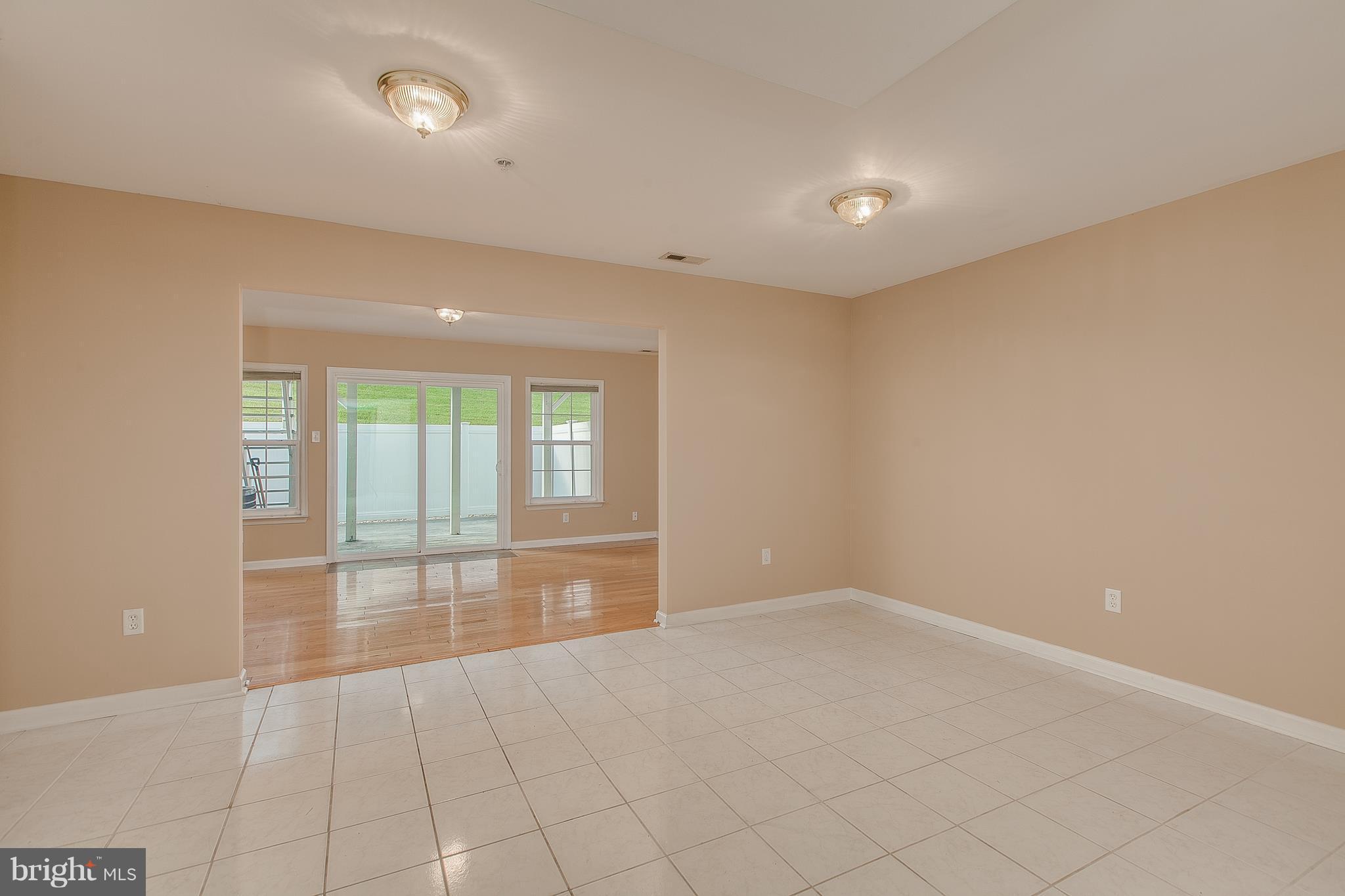 111 Eagles Ridge Smithsburg, MD 21783 - Photo 3 of 30 Family Room