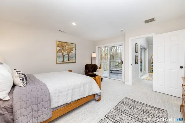 $759,900 | 7 Brenthaven Road, Unit 7, Avon, CT 06001