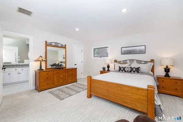$759,900 | 7 Brenthaven Road, Unit 7, Avon, CT 06001