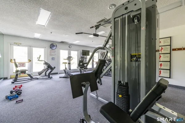 $759,900 | 7 Brenthaven Road, Unit 7, Avon, CT 06001