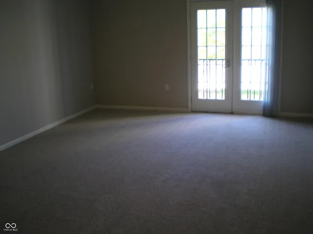 $245,000 | 12913 Tradd Street, Unit 2B, Carmel, IN 46032