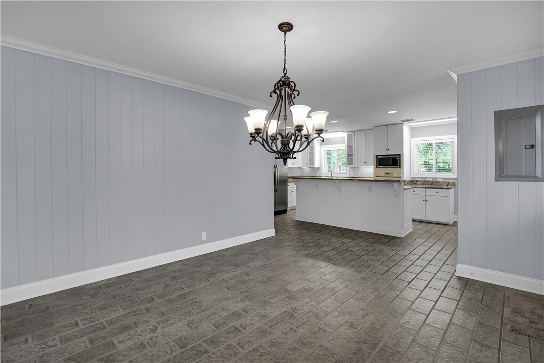 213 Magnolia Avenue St. Simons Island, GA 31522 - Photo 11 of 30