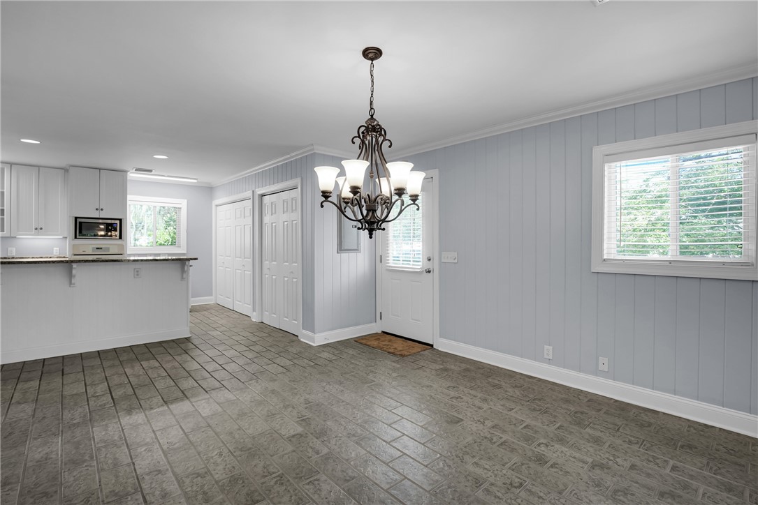 213 Magnolia Avenue St. Simons Island, GA 31522 - Photo 12 of 30