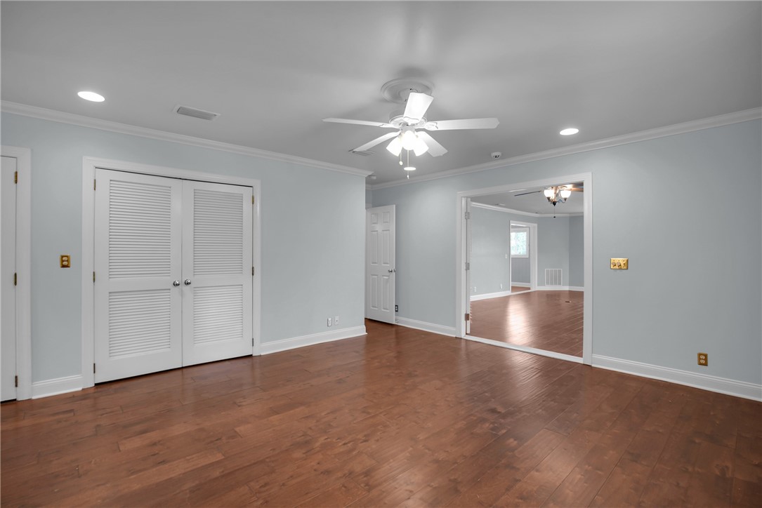 213 Magnolia Avenue St. Simons Island, GA 31522 - Photo 18 of 30