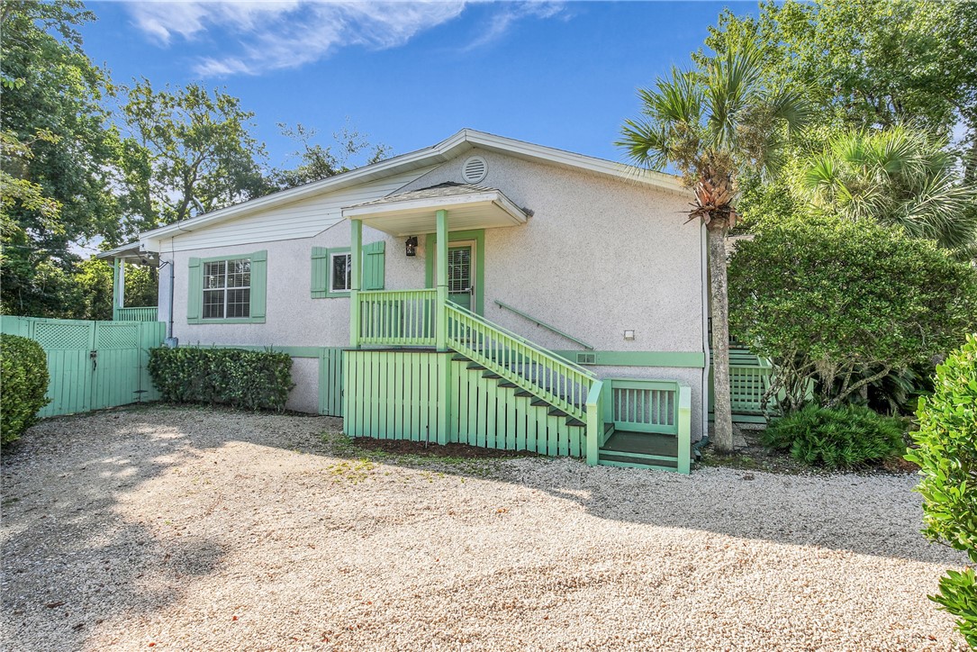 213 Magnolia Avenue St. Simons Island, GA 31522 - Photo 28 of 30