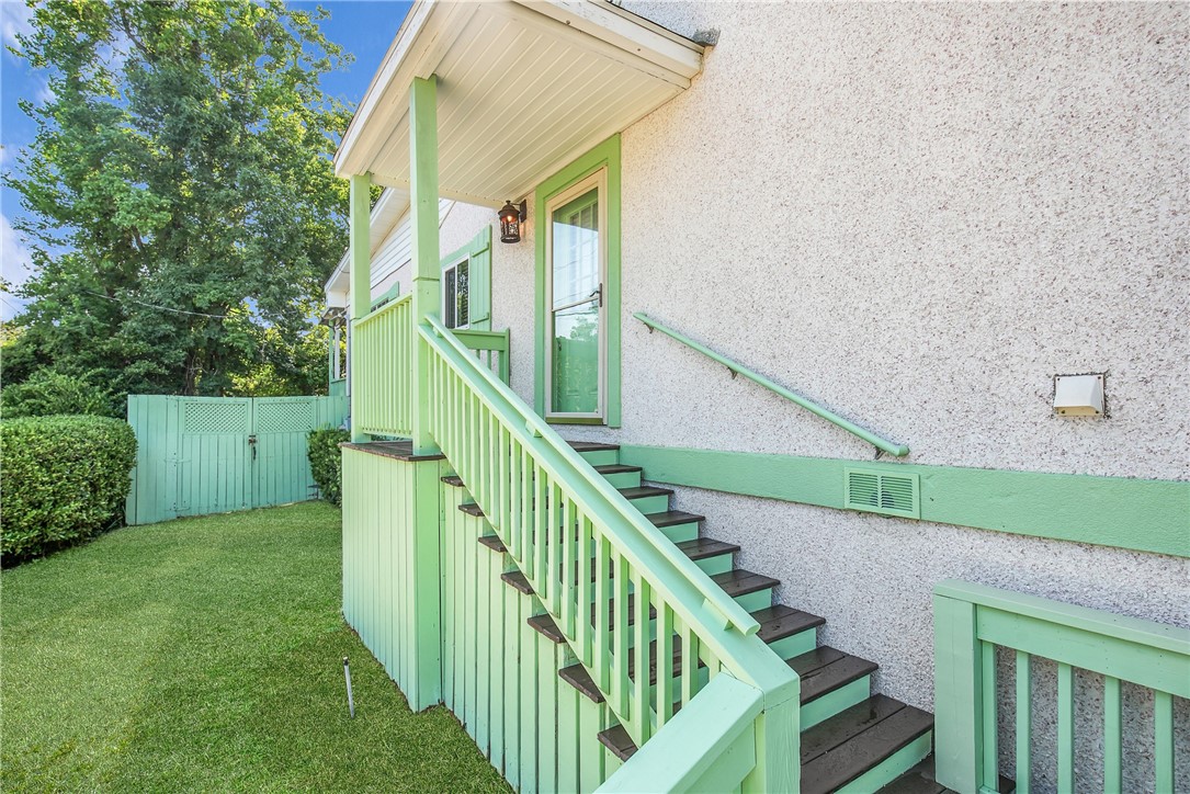 213 Magnolia Avenue St. Simons Island, GA 31522 - Photo 29 of 30