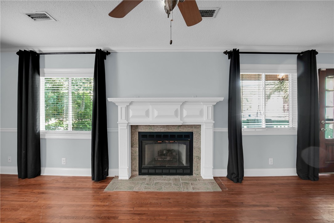 213 Magnolia Avenue St. Simons Island, GA 31522 - Photo 5 of 30