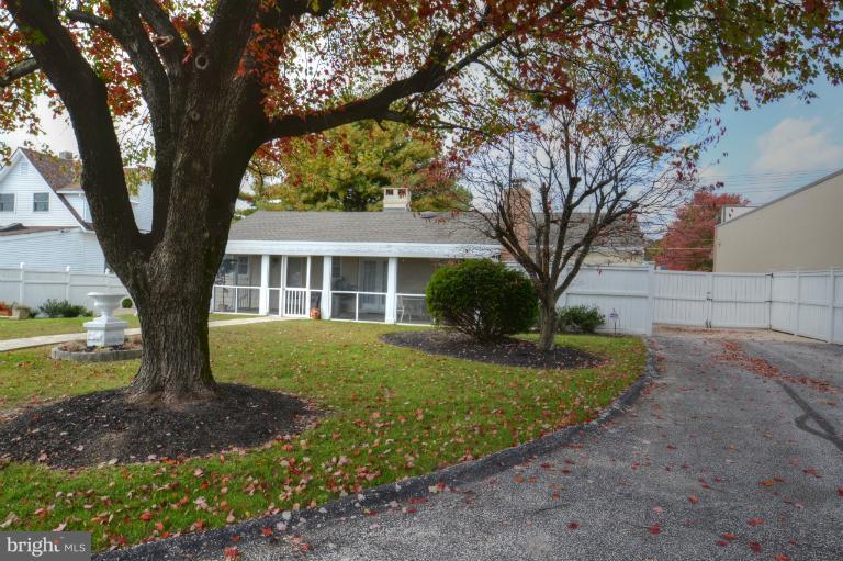10015 Harford Road Baltimore, MD 21234 - Photo 21 of 30 Exterior (Rear)