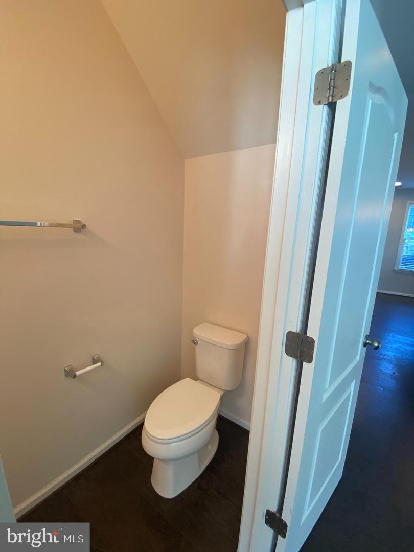 8929 Quarry Road Manassas, VA 20110 - Photo 8 of 25