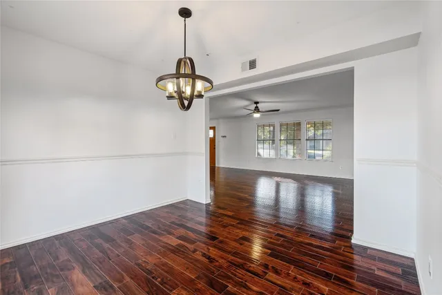 $2,400 | 1801 Broken Shoe Cove, Round Rock, TX 78681