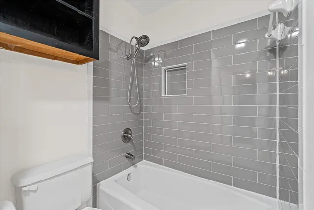 $2,400 | 1801 Broken Shoe Cove, Round Rock, TX 78681