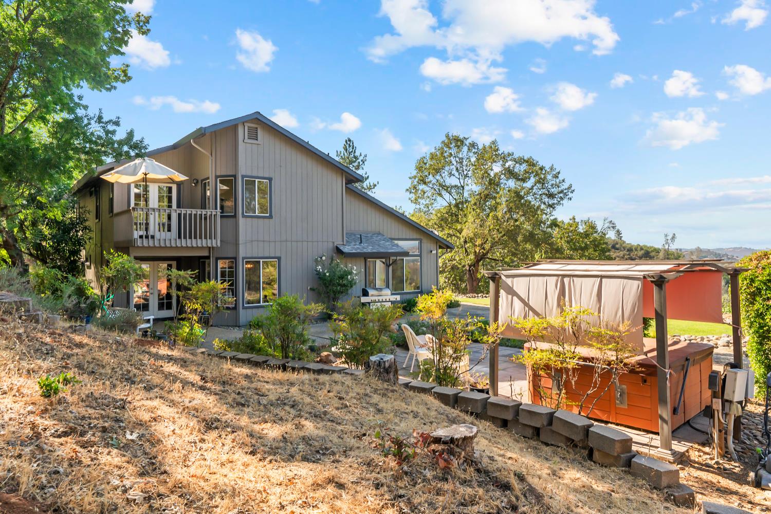 3472 See View Court Rescue, CA 95672 - Photo 46 of 56 a view of a house with wooden fence