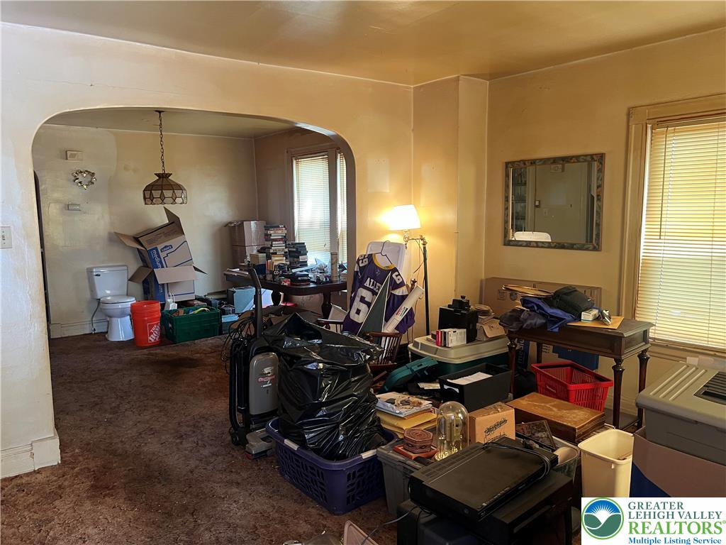 716 Hawthorne Road Bethlehem, PA 18018 - Photo 5 of 20 Gallery Image 5