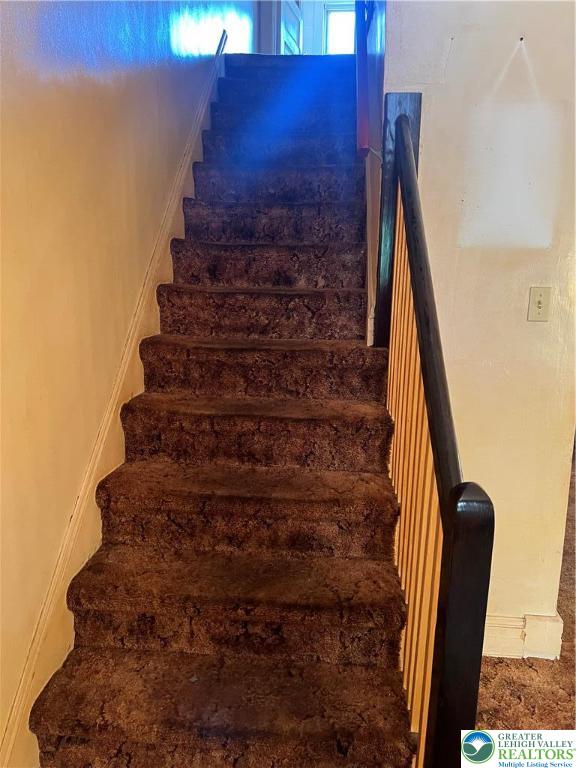 716 Hawthorne Road Bethlehem, PA 18018 - Photo 7 of 20 Gallery Image 7