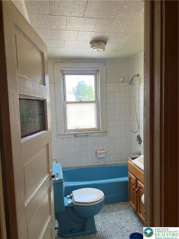 716 Hawthorne Road Bethlehem, PA 18018 - Photo 8 of 20 Gallery Image 8