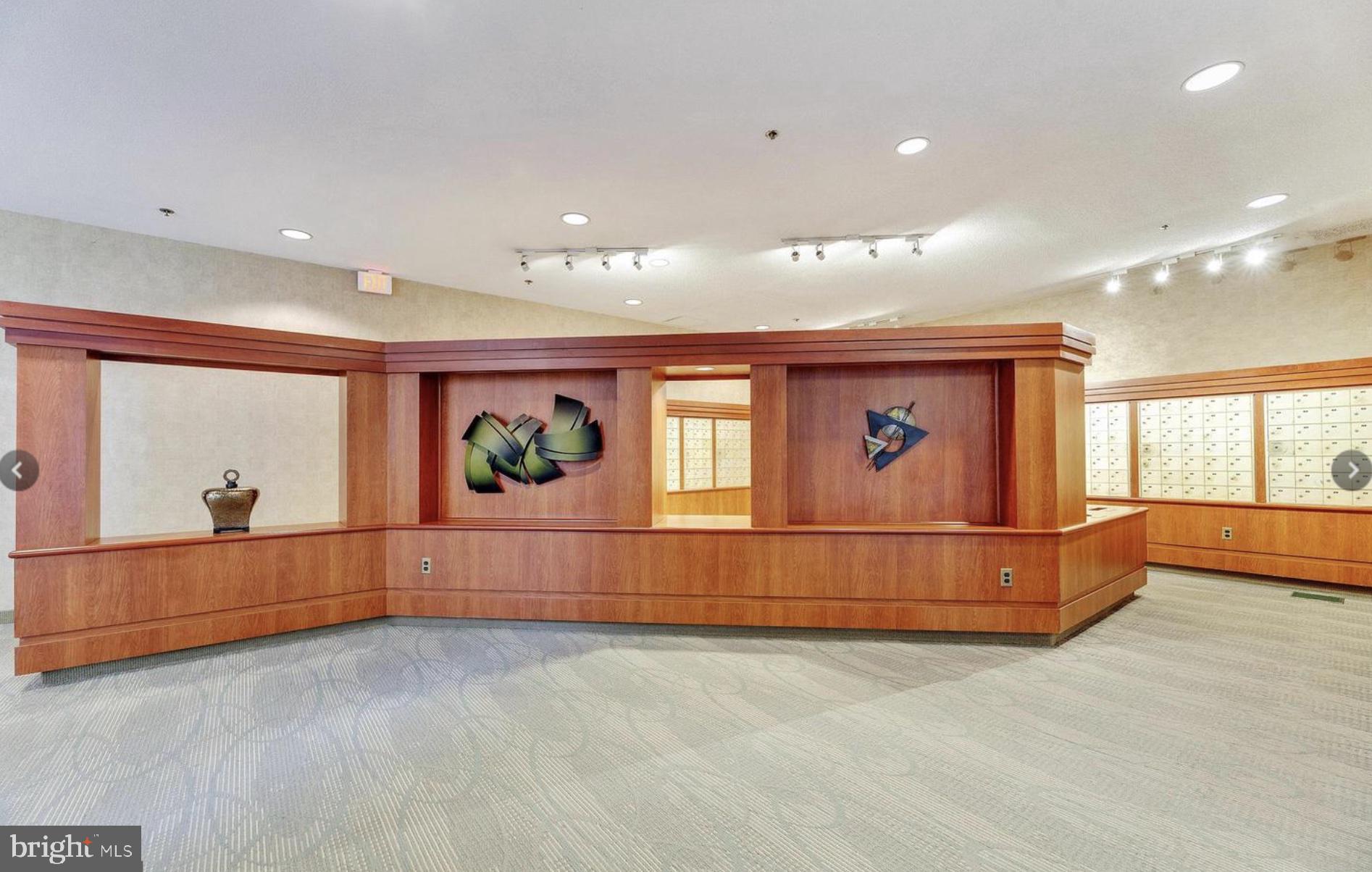 5501 Seminary Road, Unit 913S Falls Church, VA 22041 - Photo 27 of 28 a view of livingroom with furniture