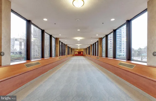 $295,000 | 5501 Seminary Road, Unit 913S, Falls Church, VA 22041