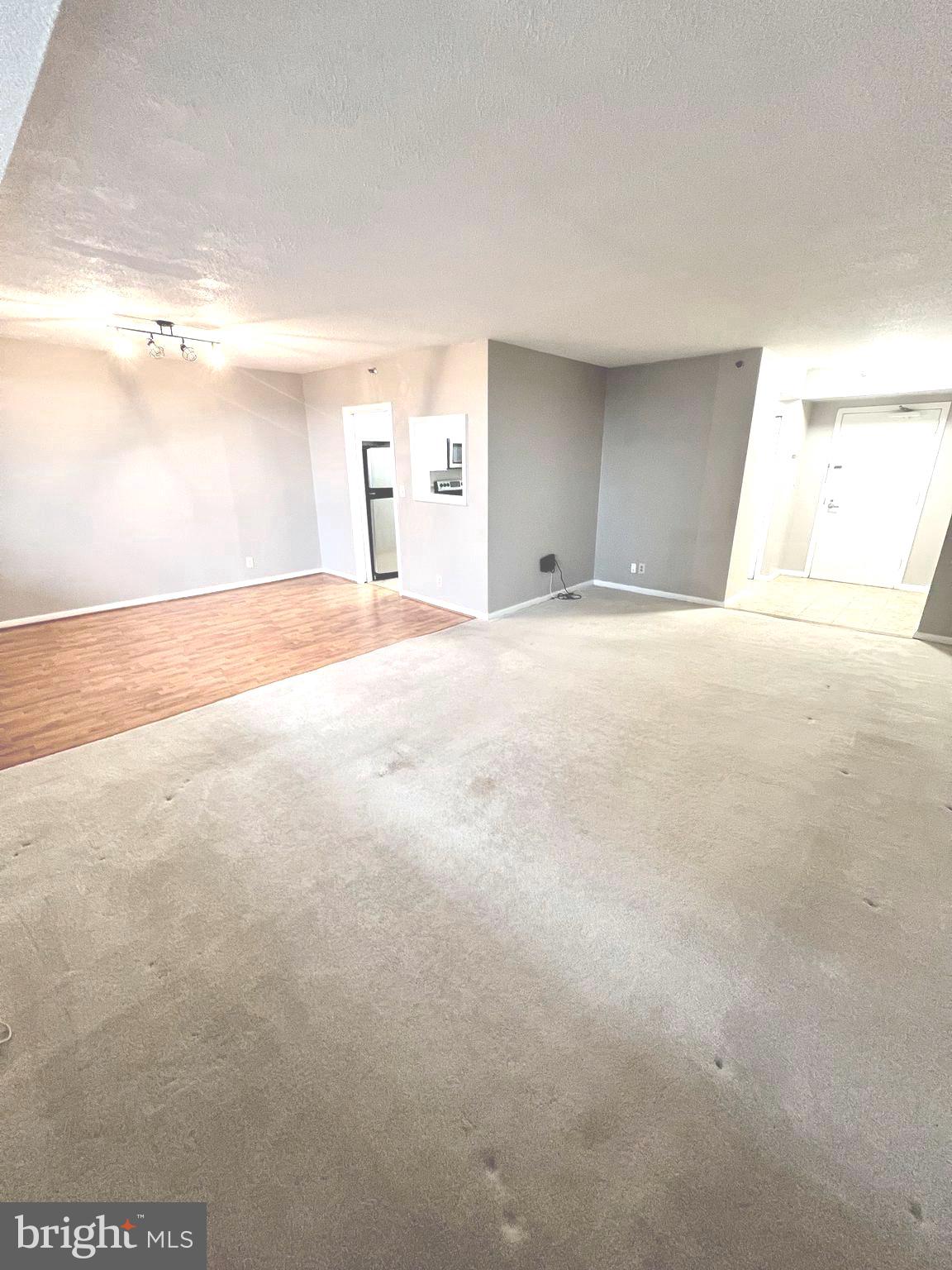 5501 Seminary Road, Unit 913S Falls Church, VA 22041 - Photo 4 of 28 a view of empty room
