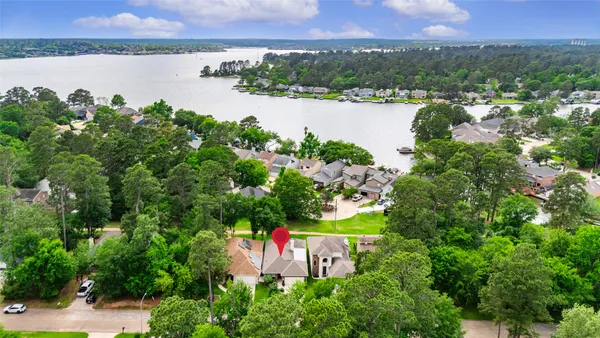 $275,000 | 2923 Whitman Drive, Montgomery, TX 77356