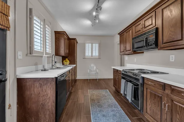 $275,000 | 8 Clearview Avenue, Chattanooga, TN 37411