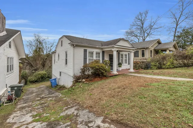 $275,000 | 8 Clearview Avenue, Chattanooga, TN 37411