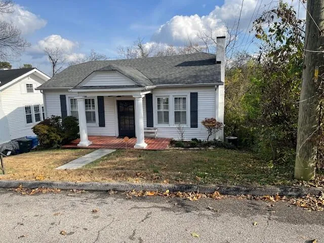 $275,000 | 8 Clearview Avenue, Chattanooga, TN 37411