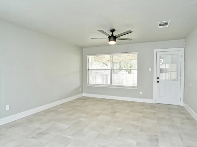 $1,950 | 1303 Green Terrace Drive, Round Rock, TX 78664