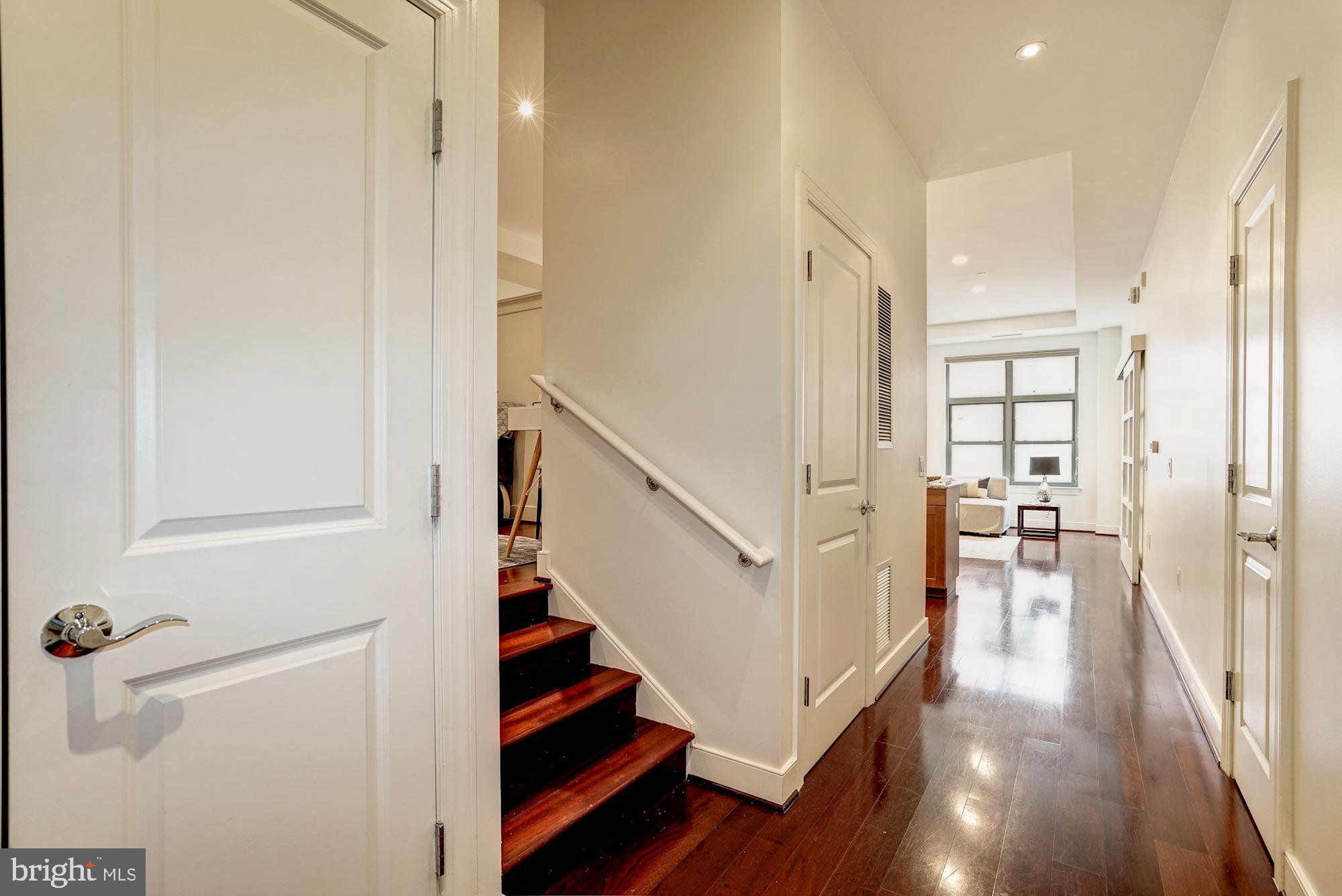 2425 L Street Northwest, Unit 422 Washington, DC 20037 - Photo 20 of 43