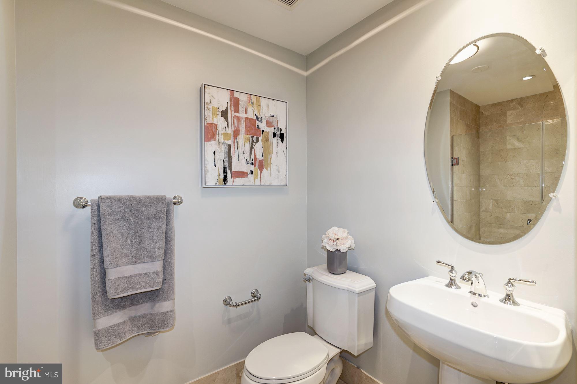 2425 L Street Northwest, Unit 422 Washington, DC 20037 - Photo 24 of 43
