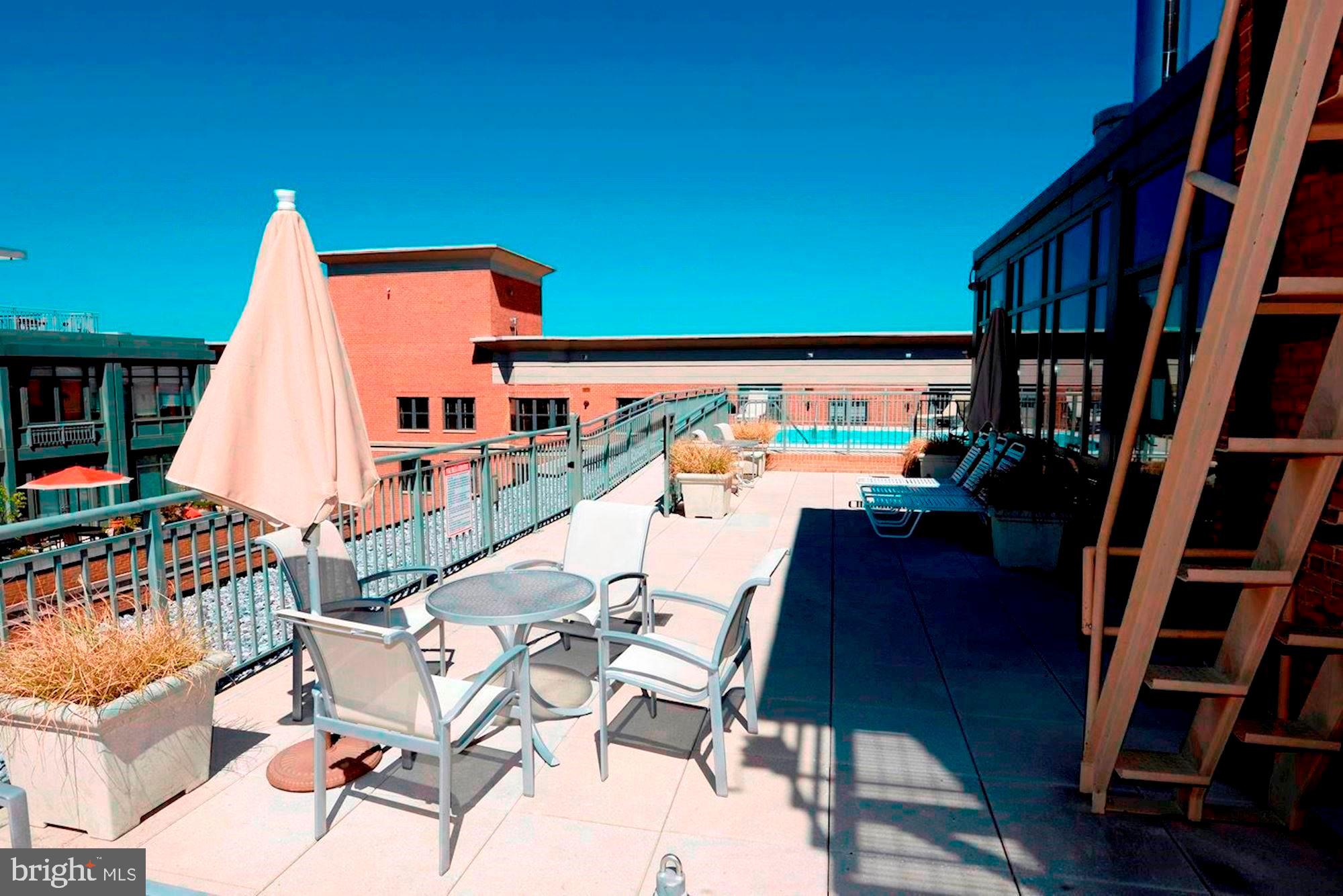 2425 L Street Northwest, Unit 422 Washington, DC 20037 - Photo 41 of 43