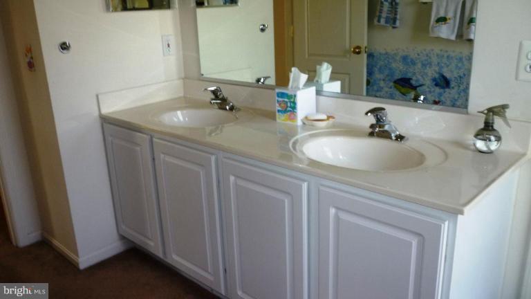 8120 Alan Tree Road Rosedale, MD 21237 - Photo 11 of 30 Hall Bath Shares with 3rd Bedroom