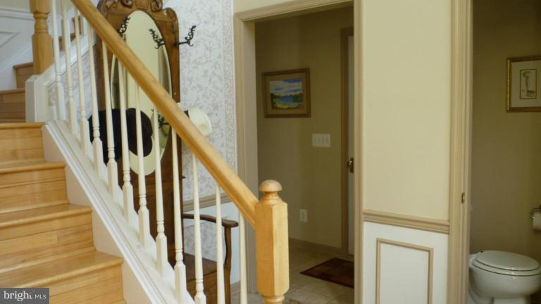 8120 Alan Tree Road Rosedale, MD 21237 - Photo 29 of 30 Foyer