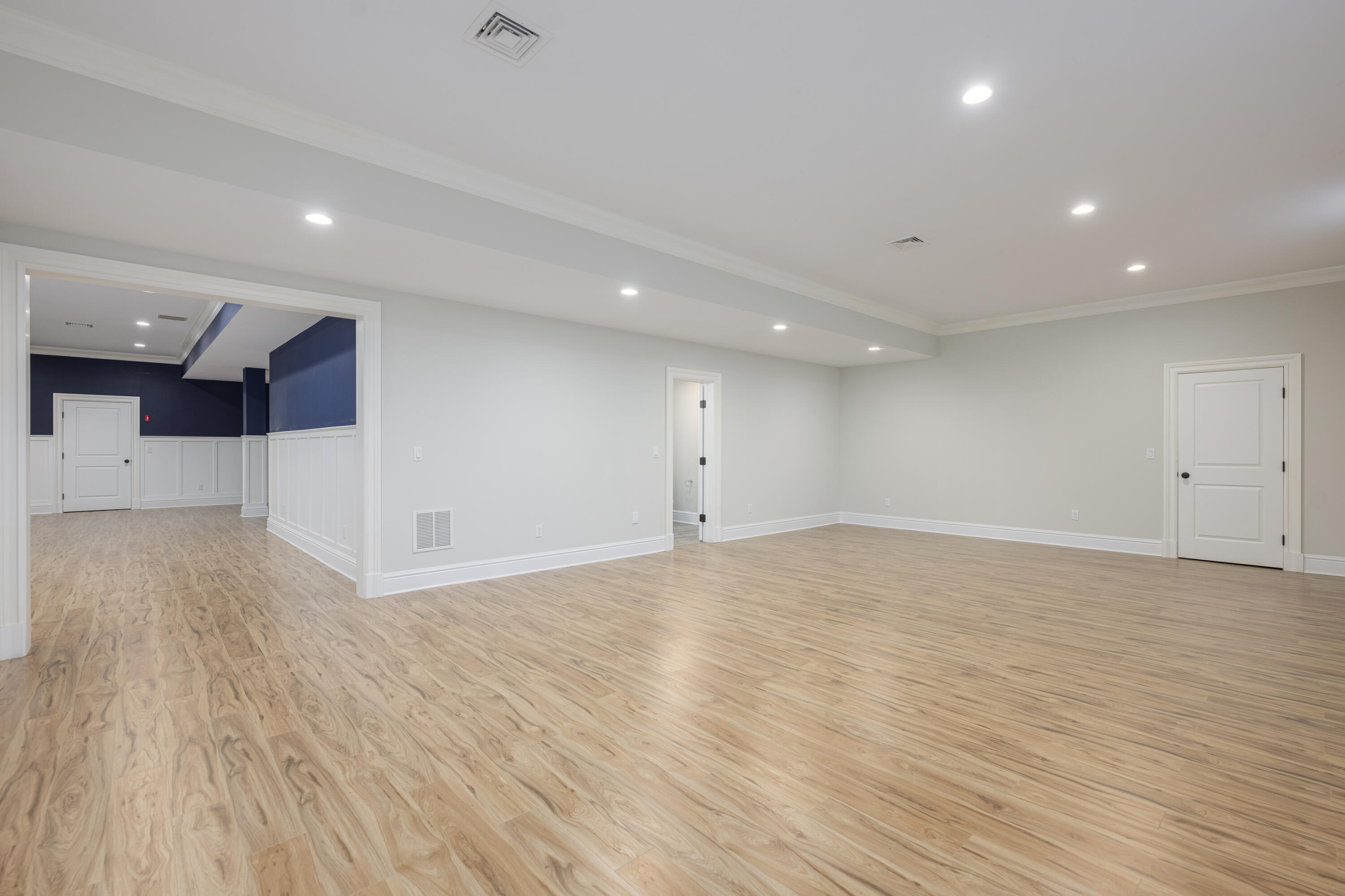 375 West Road New Canaan, CT 06840 - Photo 20 of 26 a view of empty room with wooden floor
