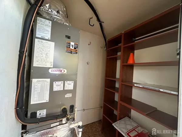 $2,350 | 1006 Aspen Drive, Plainsboro, NJ 08536