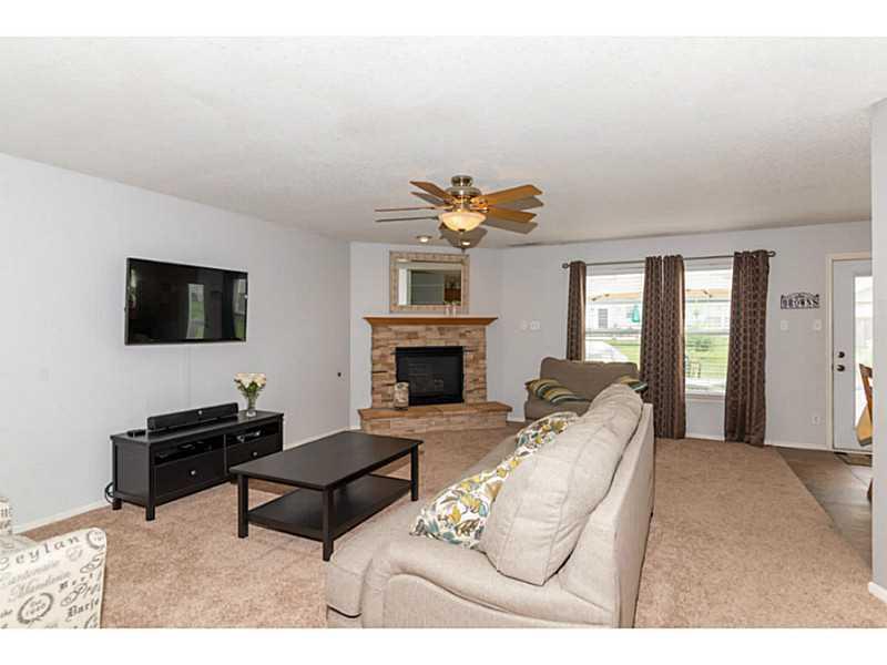 6899 Merritt Ridge Way Avon, IN 46123 - Photo 6 of 24