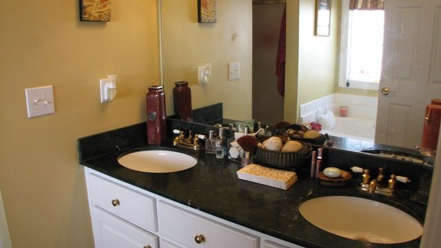 10 Middlewick Court Simpsonville, SC 29681 - Photo 14 of 25 Gallery Image 14